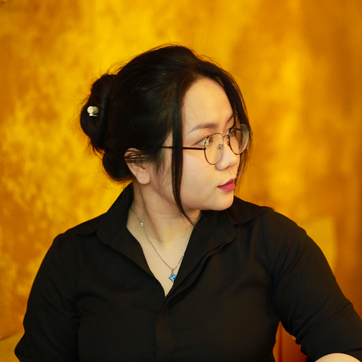 Portrait of Uyen Pham